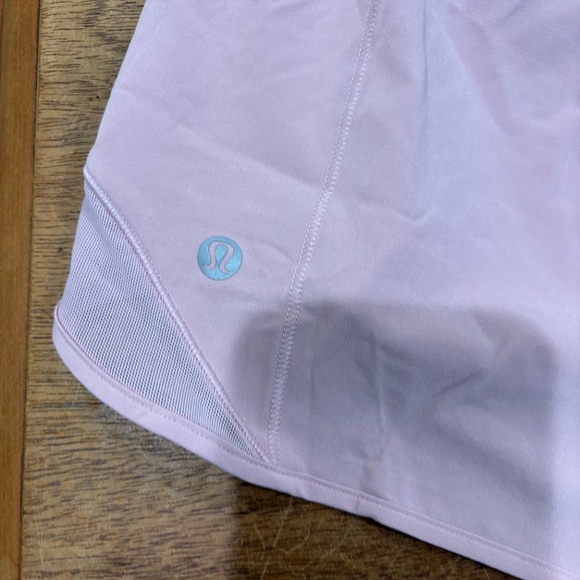 Lululemon Hotty Hot High-Rise Lined Short 4" Pink Haze - Picture 6 of 6